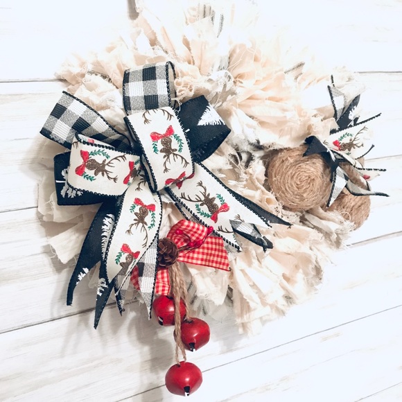 Adorable Rag Wreath - Picture 8 of 8